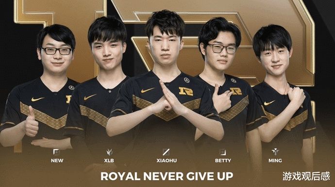 每年都聚集 每年都聚集