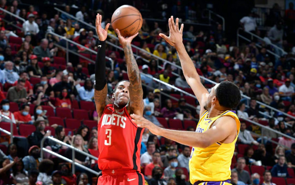 而是顺势贴 而是顺势贴