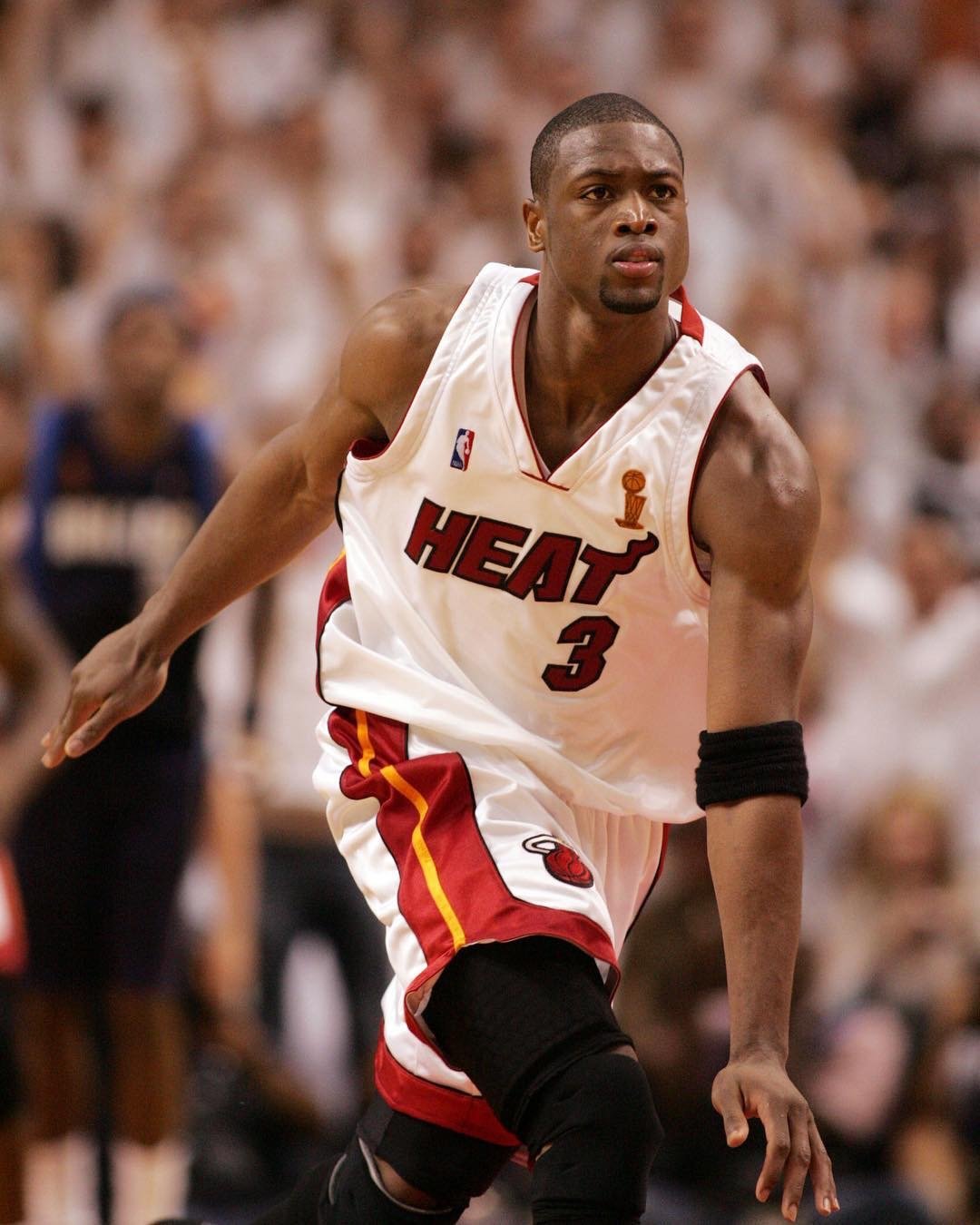 最倒霉超巨 最倒霉超巨